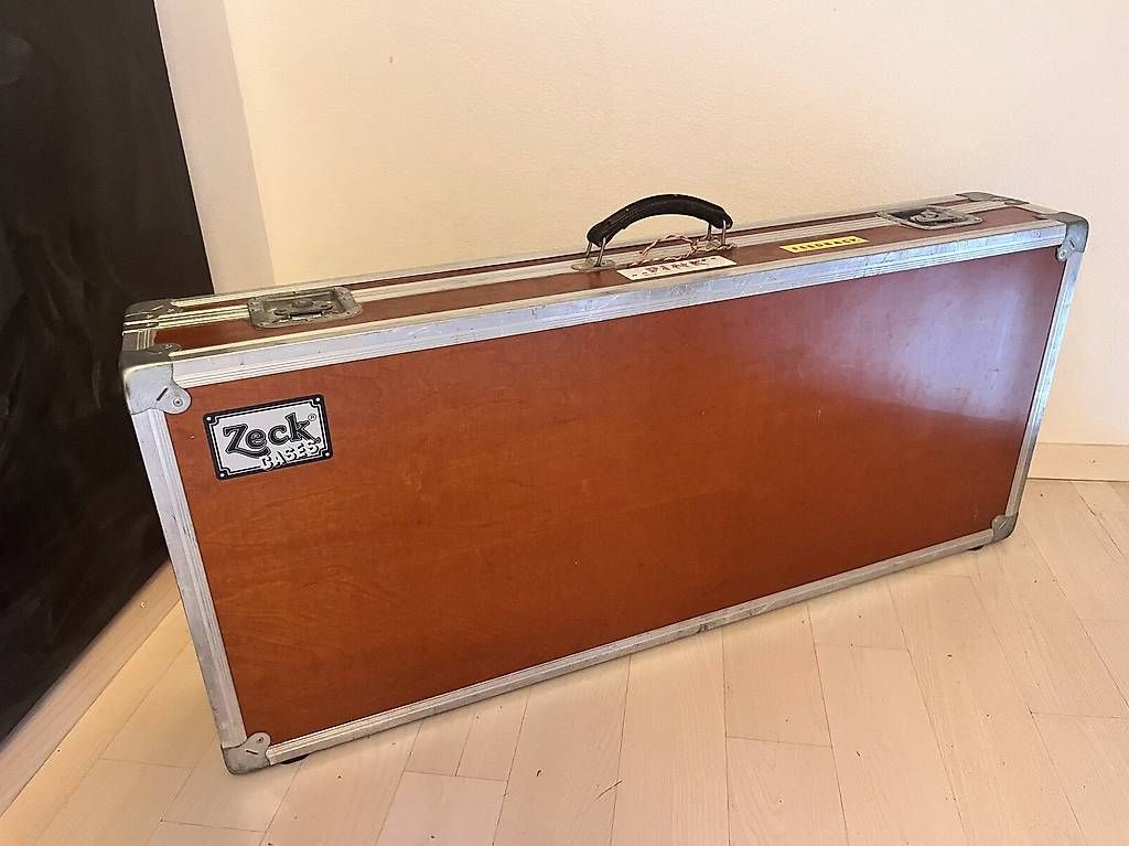 Valigie: Zeck Flightcase (Holz)  Transportkoffer – Usato da Zürich venduto da Madshock