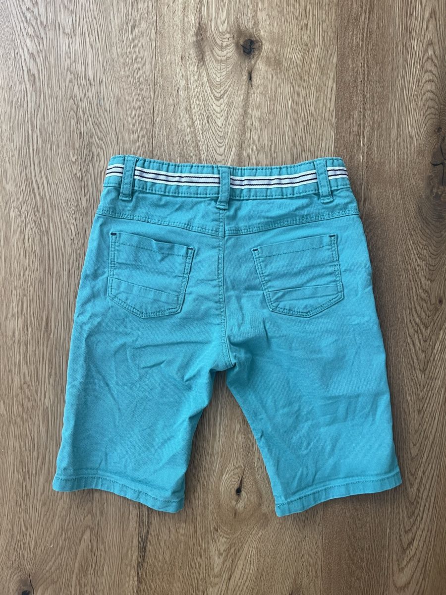 Okaidi Pantaloni: Obaïbi Bermuda Shorts, Gr. 98 – Usato da Interlaken venduto da fbnscl 1