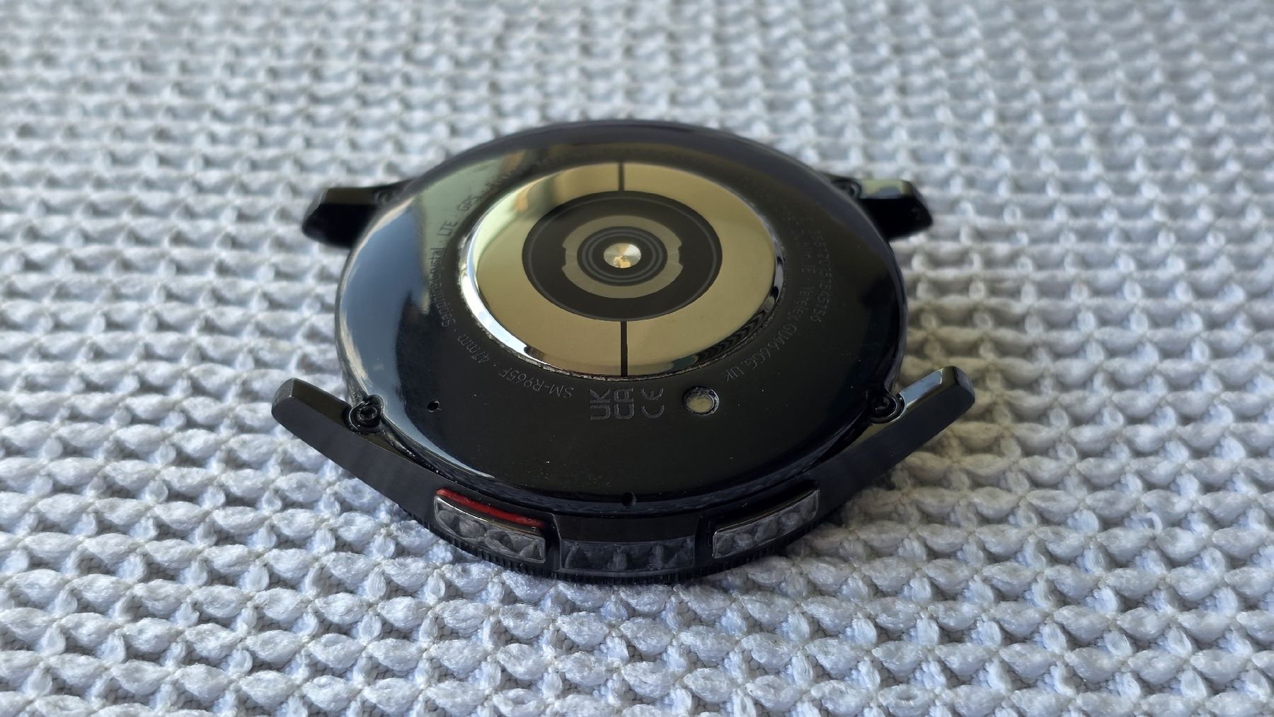 Samsung Smartwatch: Samsung Galaxy Watch 6 Classic LTE, 47mm – Usato da Grosshöchstetten venduto da preisvoyeur 8