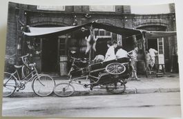 Erh. Hürsch 1 Foto um 1975, China: Reparaturwerkstatt