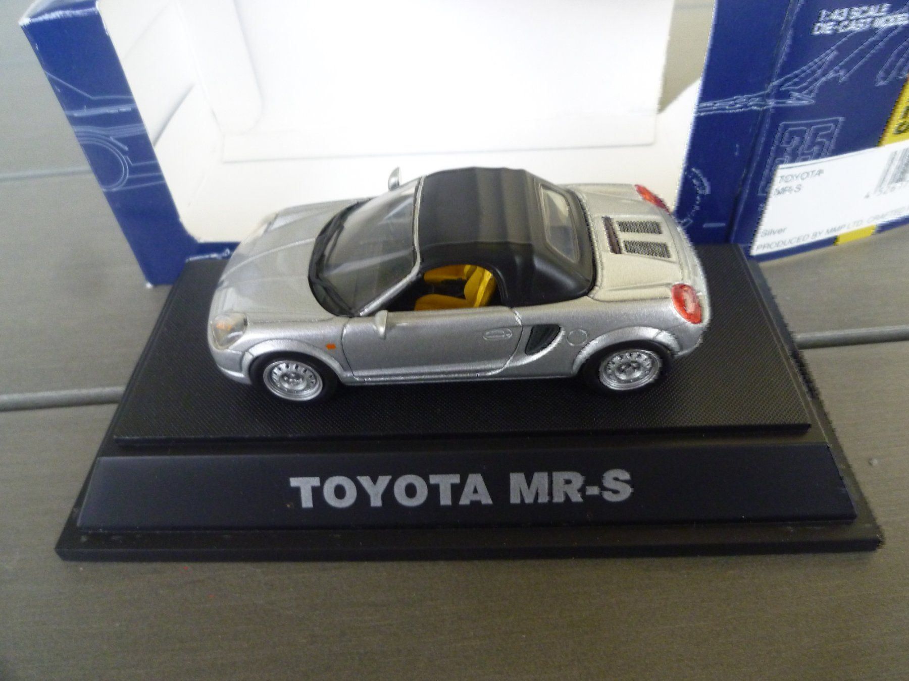 Toyota Modellini d'auto: Toyota MR-S – Nuovo e nell'imballaggio originale da Flawil venduto da Imperiosud 4