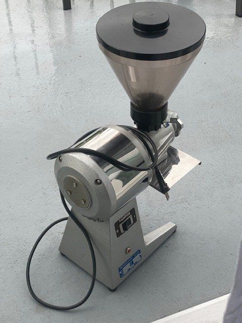Santos Elettrodomestici da cucina: Santos Gastronomiegeräte Santos Espressomühle & Kaffeemühle – Usato da Niederhasli venduto da Tigerproduct 6
