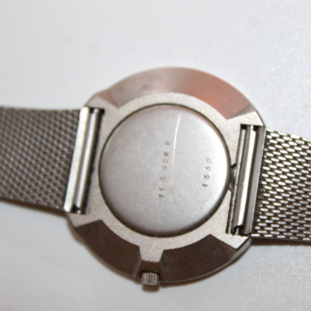 Orologi: Armbanduhr vintage Vuillemin, Marc Held – Usato da Weggis venduto da daisyflower 2