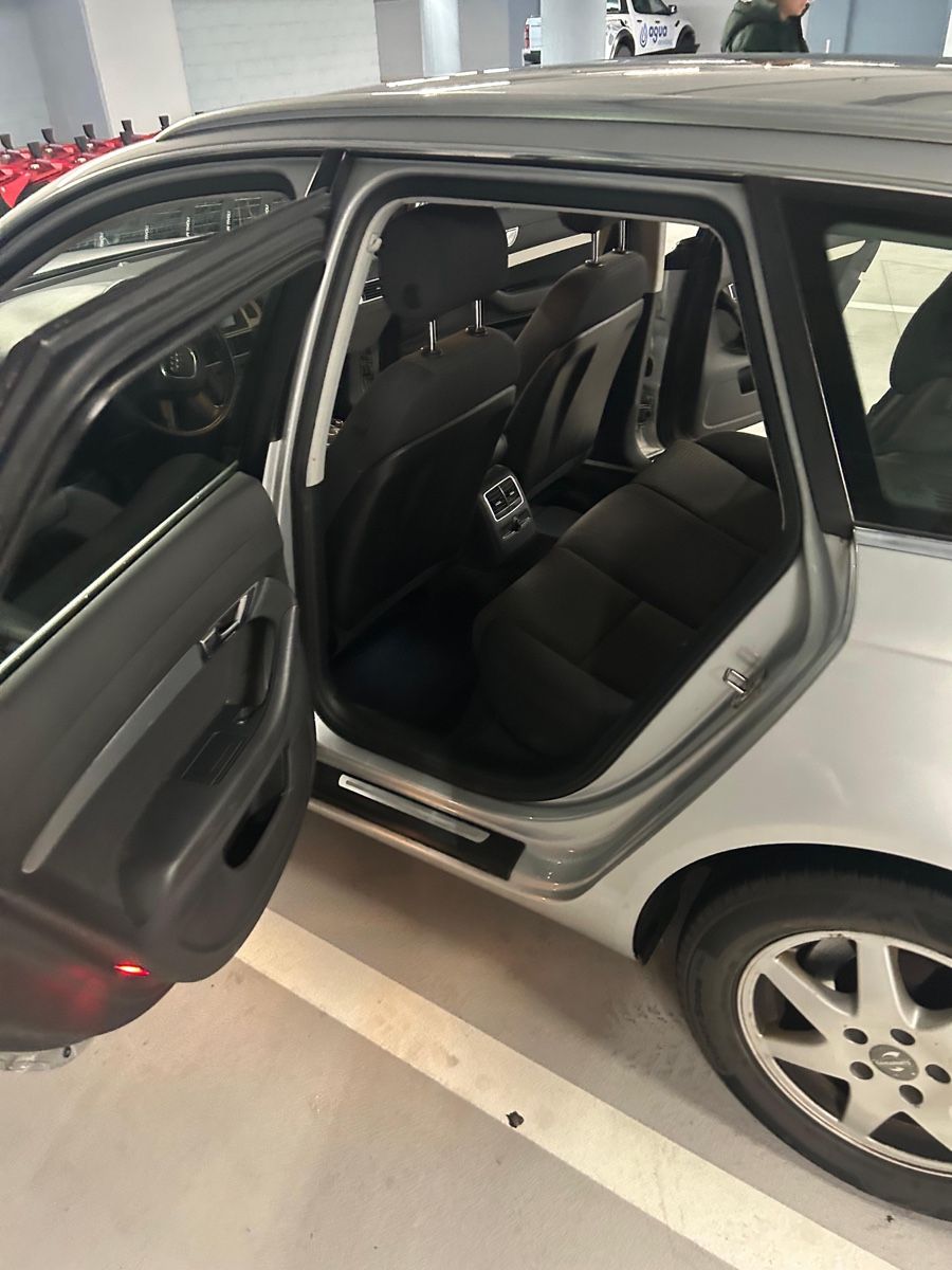 Audi Automobili: Audi A6 2.4 – Usato da Affoltern am Albis venduto da sch_br5r 6