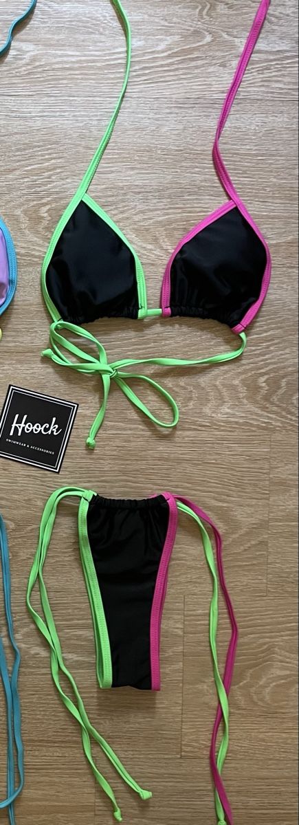 Maillots de bain & Bikinis: Schwarzer Bikini mit Neonfarben Grösse M – Neuf avec emballage d'origine à Burgdorf par Hoockstudio