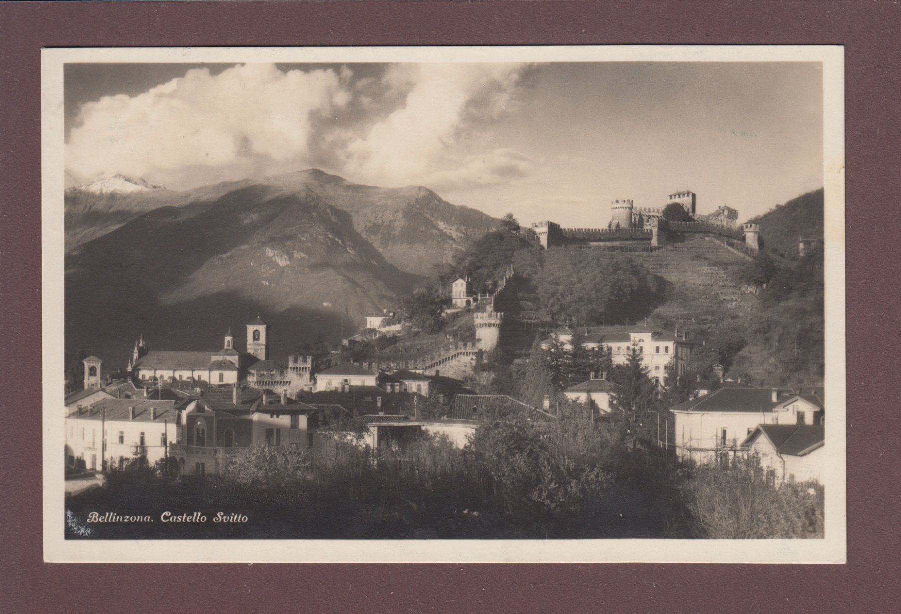 Cartoline postali: BELLINZONA - Castello Svitto - 1931 – Usato da Pully venduto da nicecards