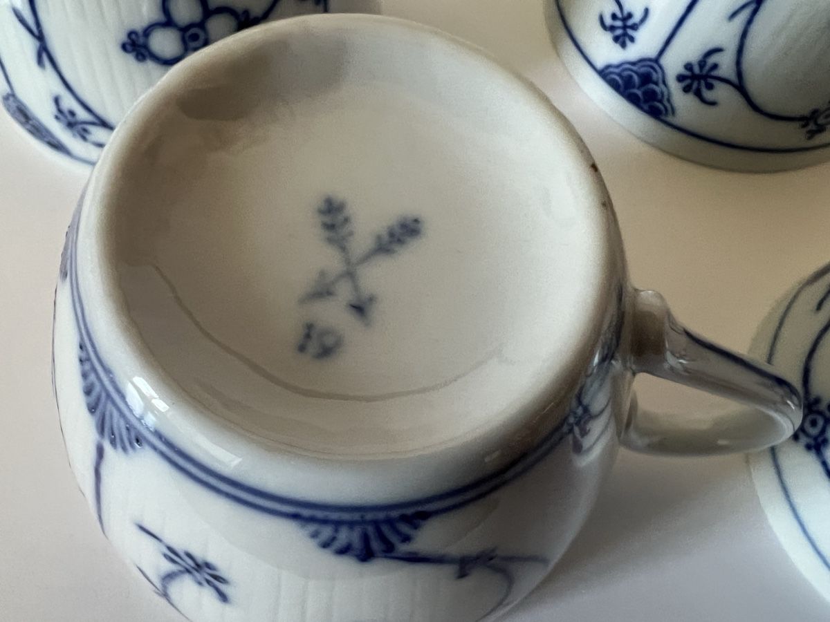 Tasses: Lot de 6 tasses à café – D'occasion à Lausanne par sualenna 7