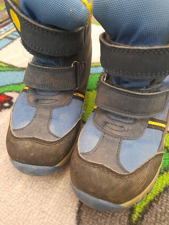 Scarpe per ragazzi: Schuhe Gr. 26 – Usato da Thun venduto da jul_y9lm 1