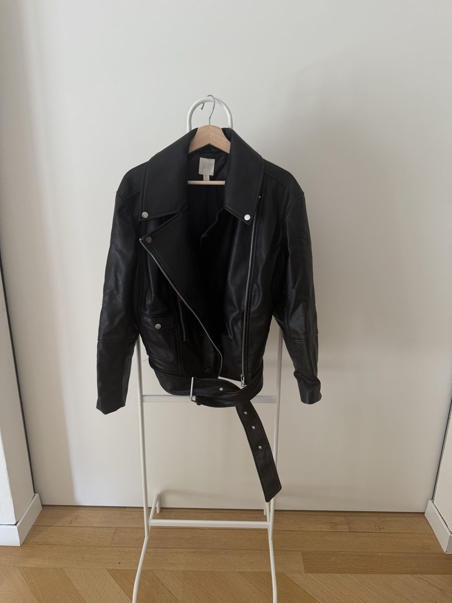 H&M Vestes: Damen Kunstlederjacke Gr. L – D'occasion à Bern par p_studer_e 1