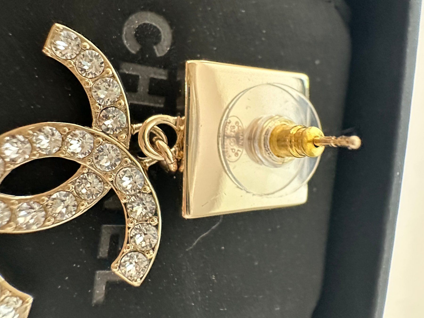 Ohrringe & -stecker: Chanel Ohrringe – Gebraucht aus Steinmaur von regenbogen052 2