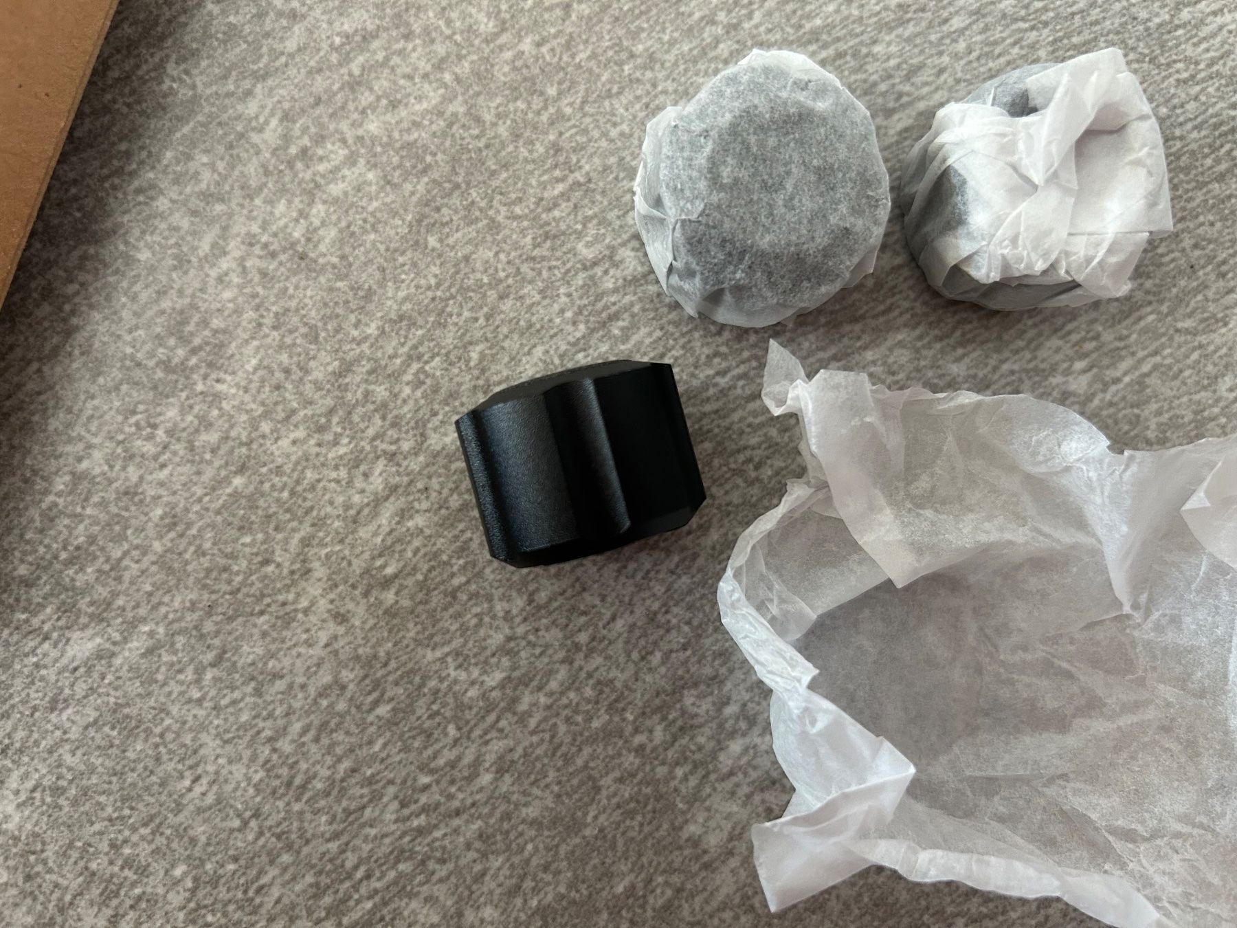 Doterra Diffusori di oli essenziali: DOTERRA Bouchons diffuseurs passifs pour bouteilles - NEU – Nuovo e nell'imballaggio originale da Arbedo venduto da nadia1973 2