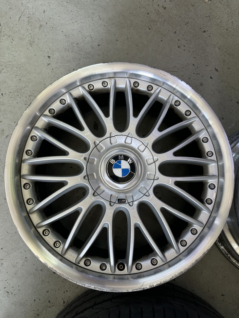 BMW Cerchioni: BMW BBS FELGEN 5ER E60 E61 Ab 1SFR.- – Usato da Urdorf venduto da Bmwteile 1