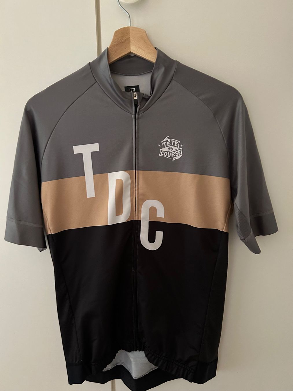 Canottiere & Pantaloni: Maillot de vélo Homme XL – Usato da Prangins venduto da l_marcolini