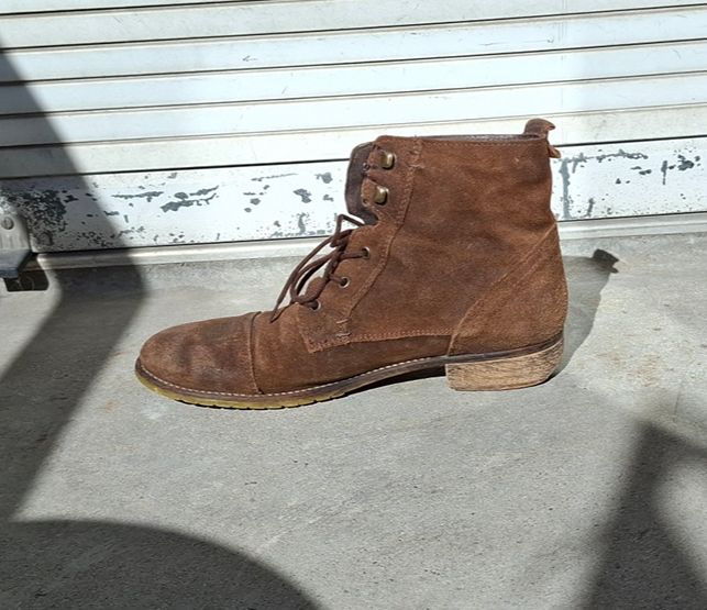 Scarpe da donna: Wildleder Stiefeletten – Usato da Basel venduto da des_7shx 4