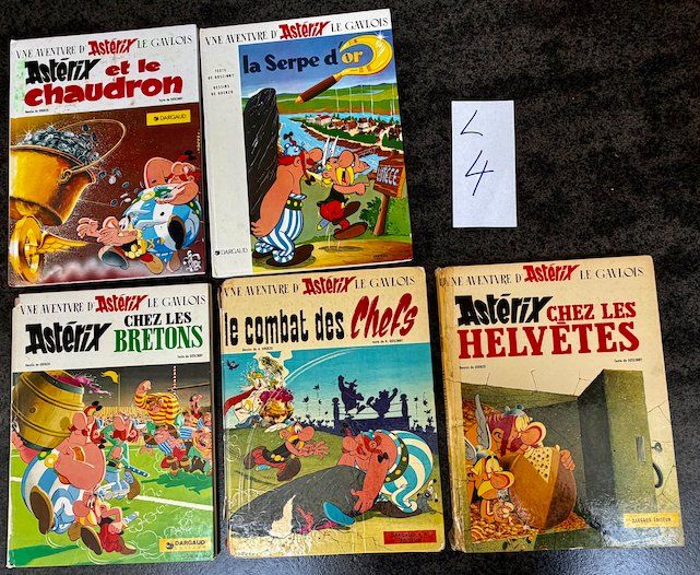 BD: BD Lot N° 4 ASTERIX – D'occasion à Châtillon JU par laoo