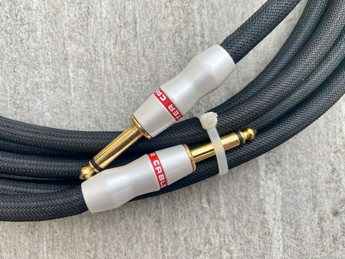 Cavi: Highend Monster Cable Studio Pro 2000 Gitarrenkabel 6.4 m – Usato da Winterthur venduto da Crazycorner 1