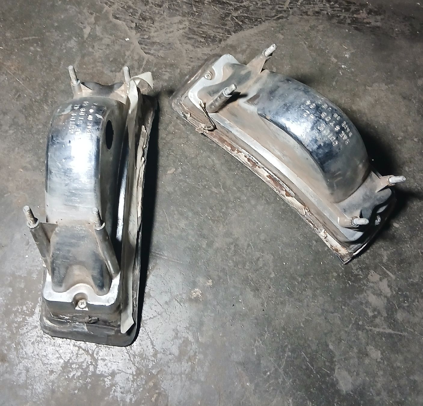 Fari: Feux arrière Buick Skylark 64 – Usato da la heutte venduto da Auto-stock 2