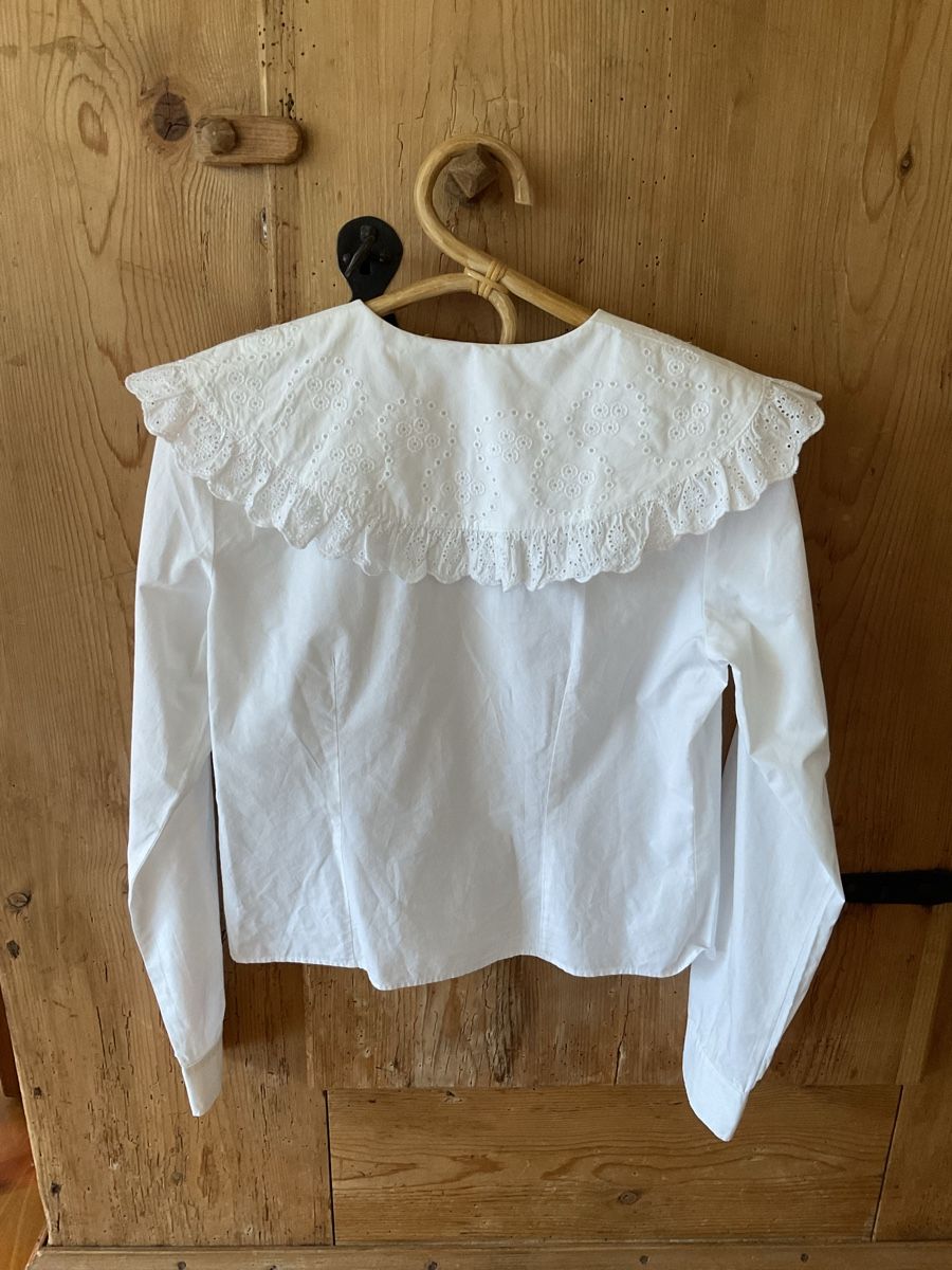 H&M Camicette: Bluse H&M weiss mit besticktem Kragen – Usato da Sagogn venduto da barosella 1