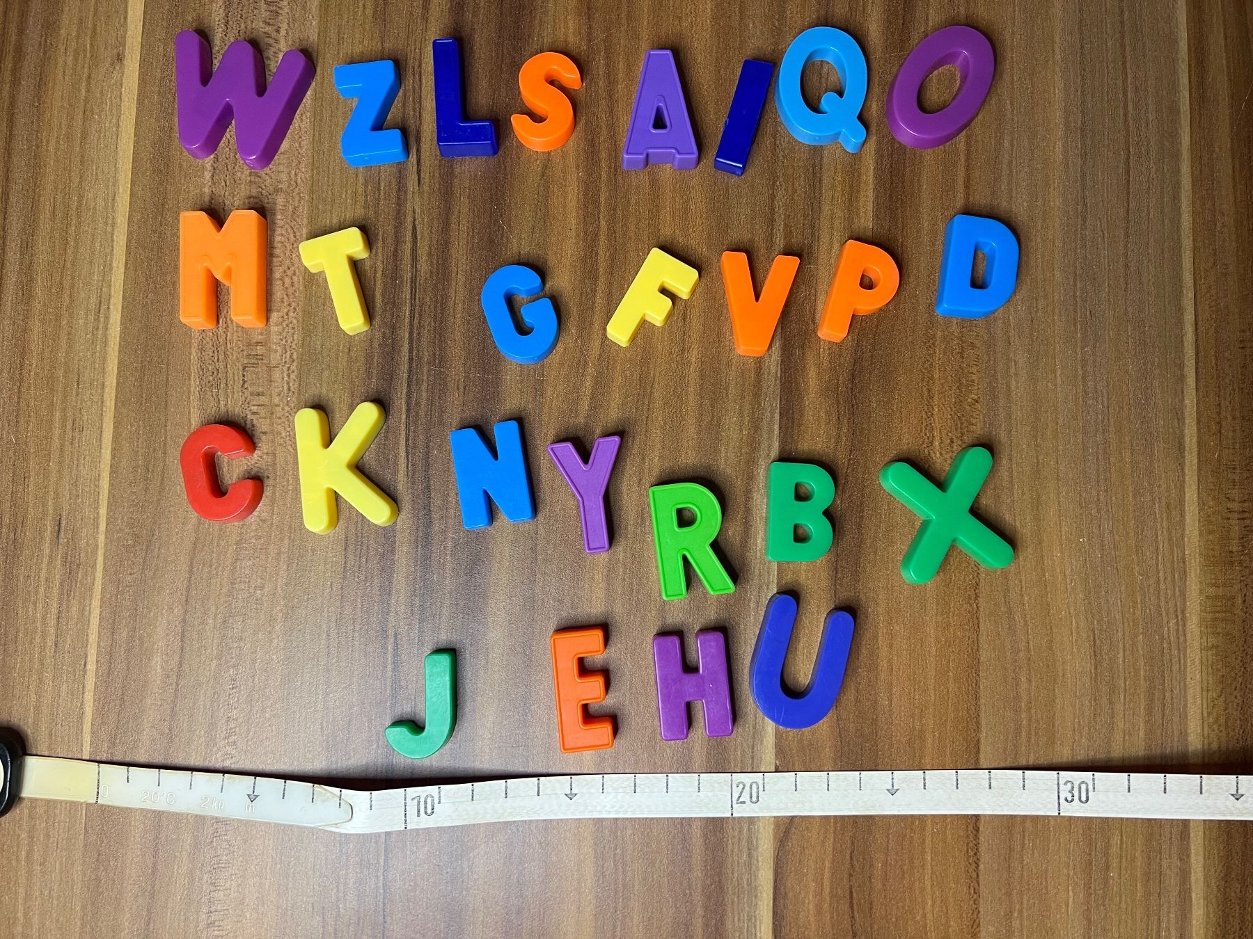 Magnets: MAGNETBUCHSTABEN (d26) – D'occasion à chiasso par Wulli 1