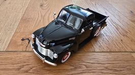 Chevrolet 3100 Pickup Truck Metall 1/24