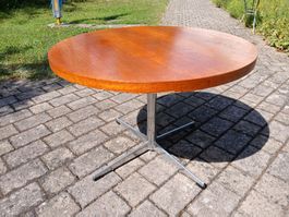Runder Salontisch drehbar 60/70er Jahre evtl. dänisch