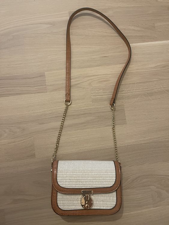 Taschen für Damen: Umhängetasche – Neu (gemäss Beschreibung) aus Bösingen von lua_xy5n