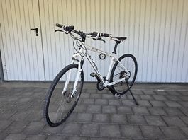 CUBE Curve CLS 28" Crossbike