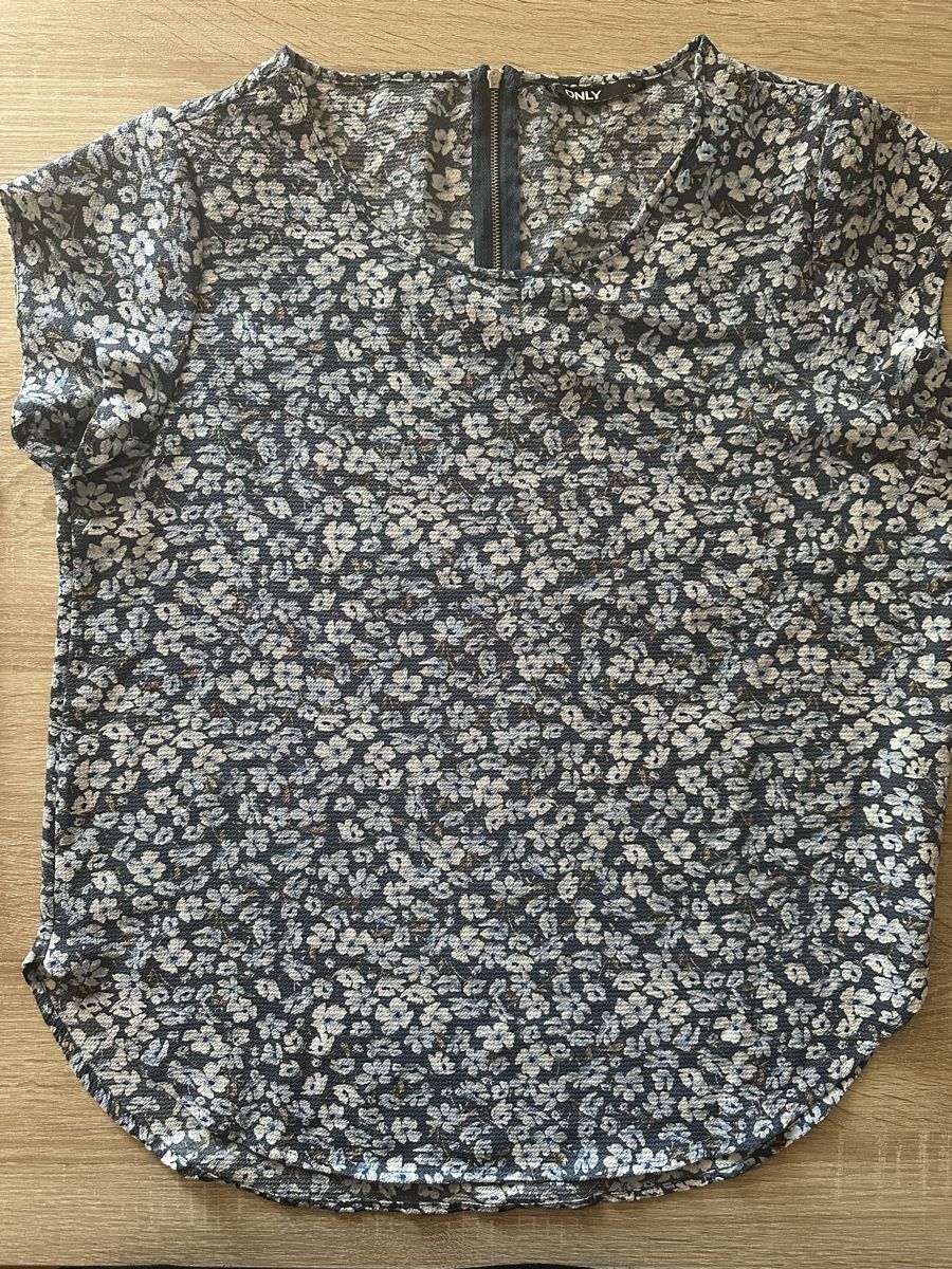 Lotti di vestiti: 7 blusenshirts Gr 40 – Usato da Birrwil venduto da kidsstore 5