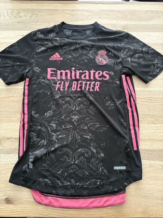 Real Madrid Trikot PlayerVersion