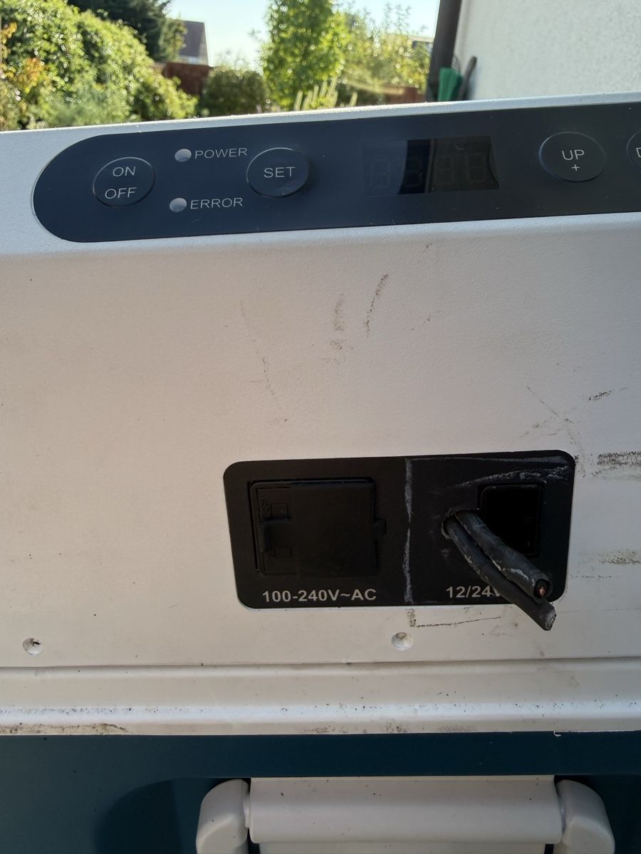 Mobicool Réfrigérateurs et refroidissement: Mobicool MCF40 – Défectueux à Büetigen par seelandfire 1