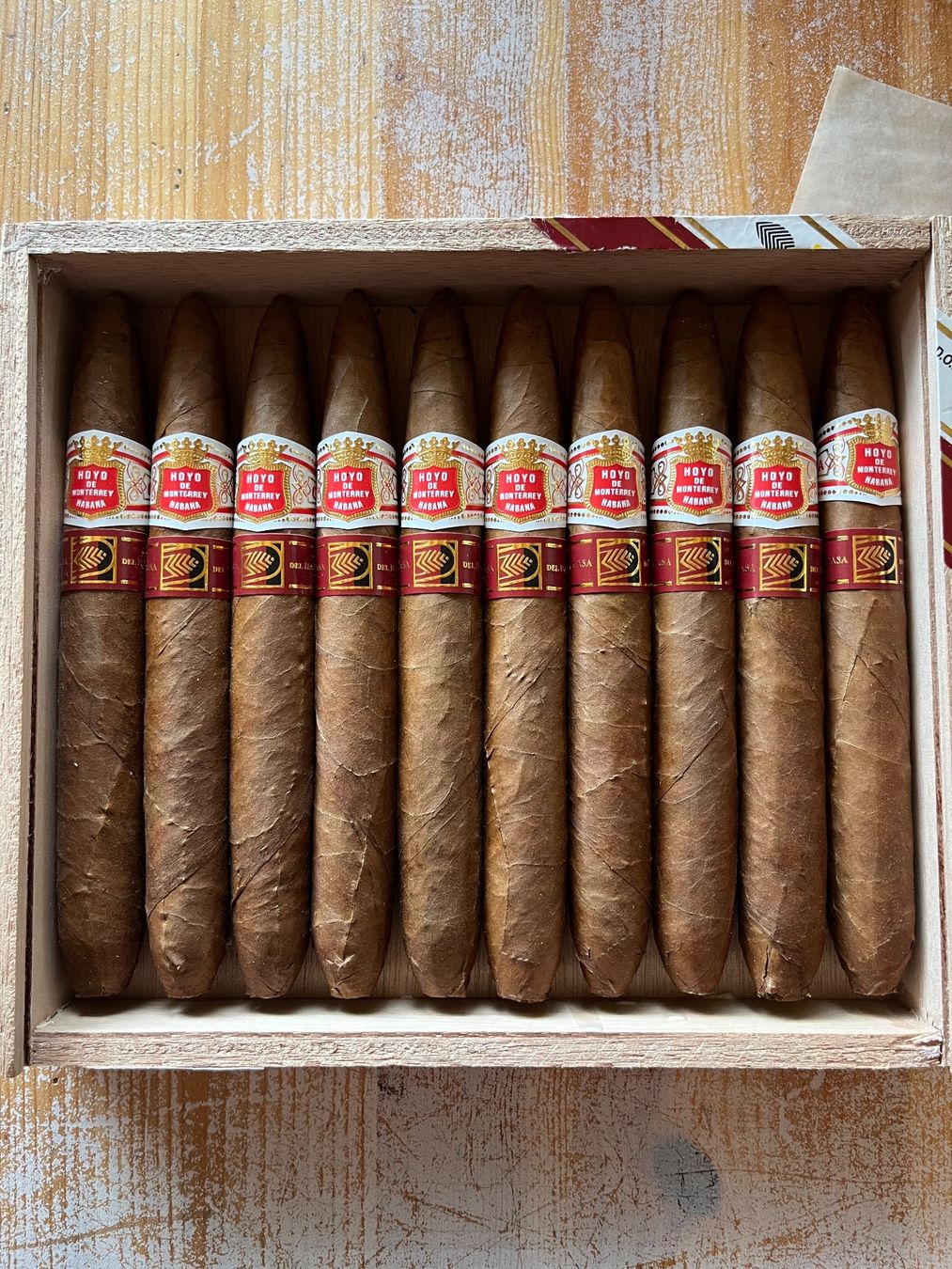 Sigari: Hoyo de Monterrey Elegantes – Usato da Laax GR venduto da hanibalKing87 2