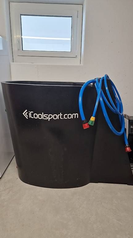 Piscine: Icebad System IcePod inkl Kühlgerät – Usato da Obersaxen venduto da jen_6dnw 1