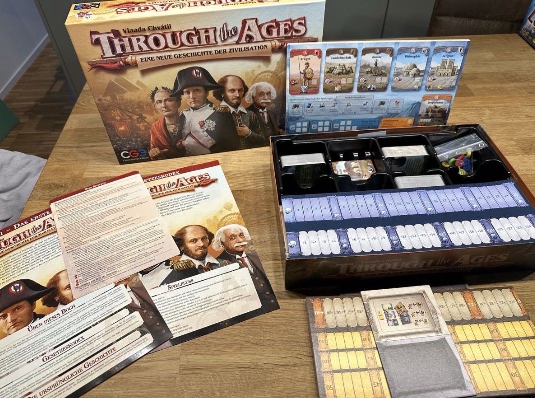 Giochi: Through the Ages - Eine neue Geschichte der Zivilisation – Nuovo (secondo la descrizione) da Wald ZH venduto da Judithz