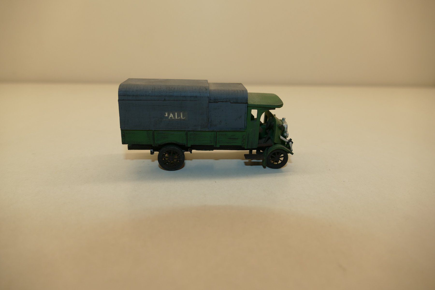 Modelleisenbahnen: Spur H0: Oldtimer Lkw R. Hall beladen – Gebraucht aus Niederhasli von rail-duerst 2