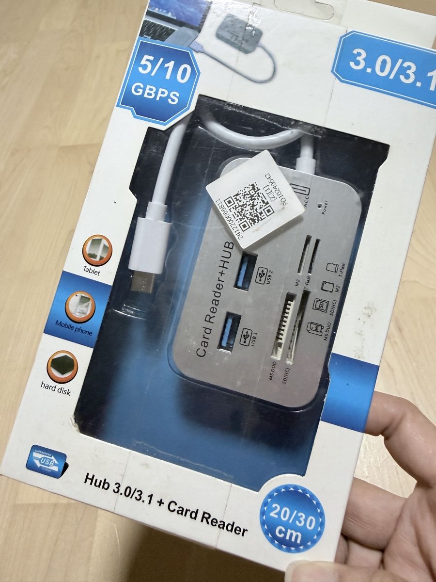 Hubs & Switches: New 3-Port USB 3.0/3.1 Hub Card Reader  – Neu und originalverpackt aus Cham von cec_b78y