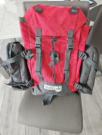 Vaude Rucksack rot grau mit Seitentaschen gebraucht