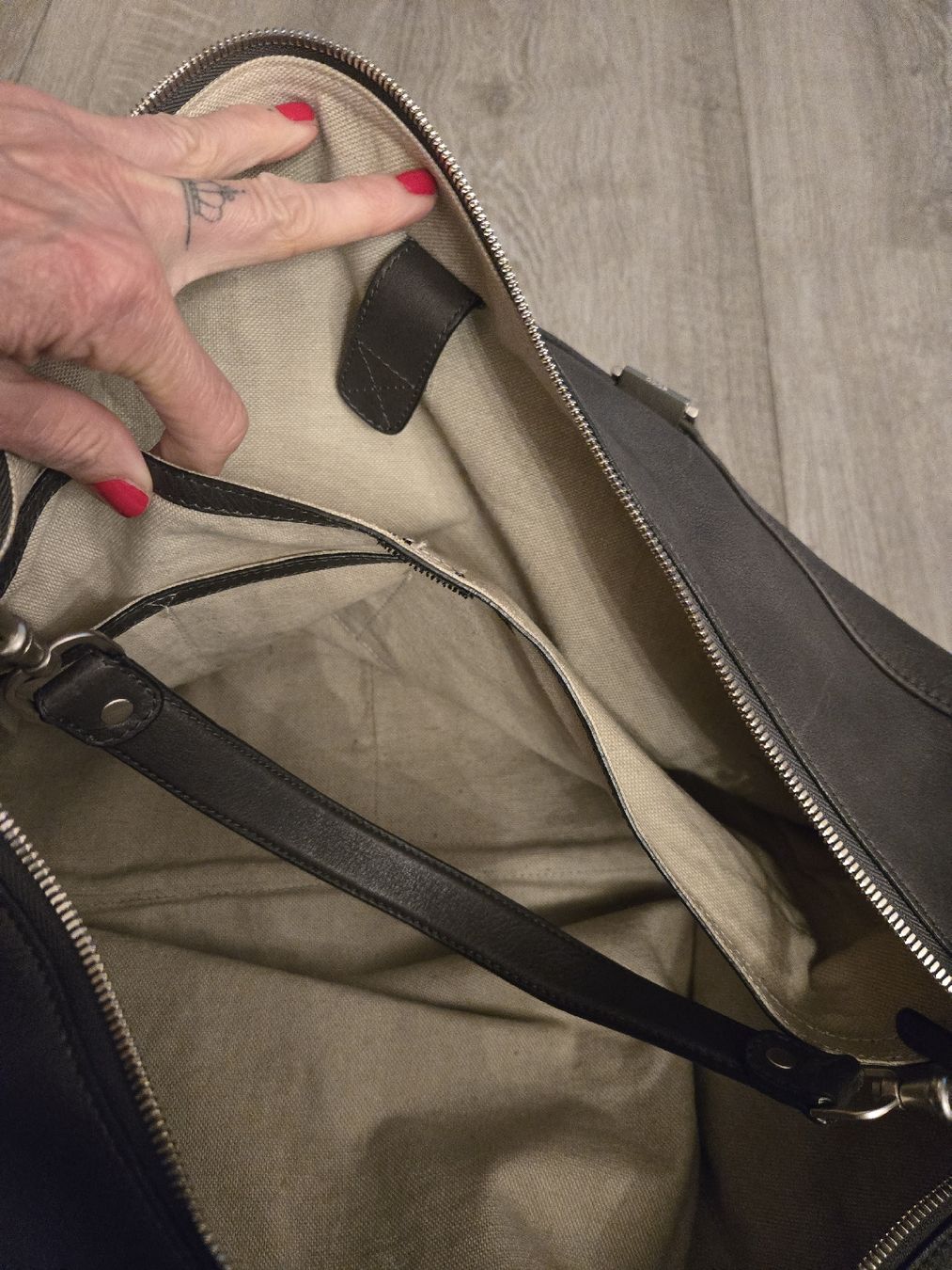Ecco Borse: Ecco grosse Ledertasche grau – Usato da Winterthur venduto da nuschi72 4