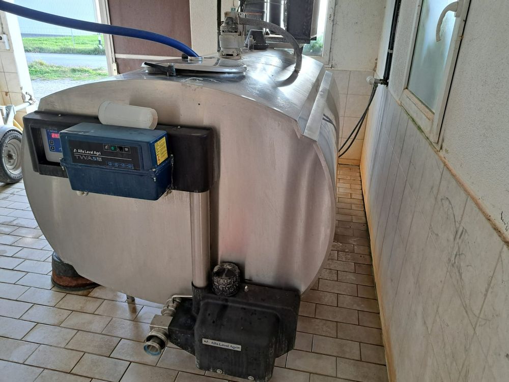 Milchtank 1600l mit Kühlaggregat Plug und Play (Gebraucht) in ...