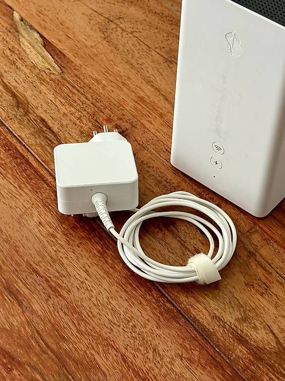 Swisscom Modem & Router: Swisscom Internet Box 2 WLAN Router – Usato da Muri AG venduto da Ludrigen 2
