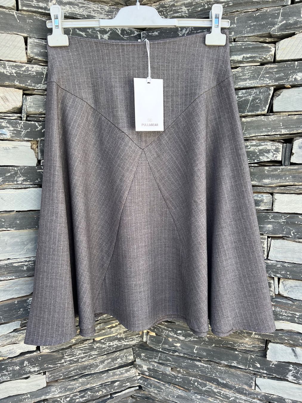Pull&Bear Gonne: New skirt - Midi Rock – Nuovo e nell'imballaggio originale da Tagelswangen venduto da fireiceprincess