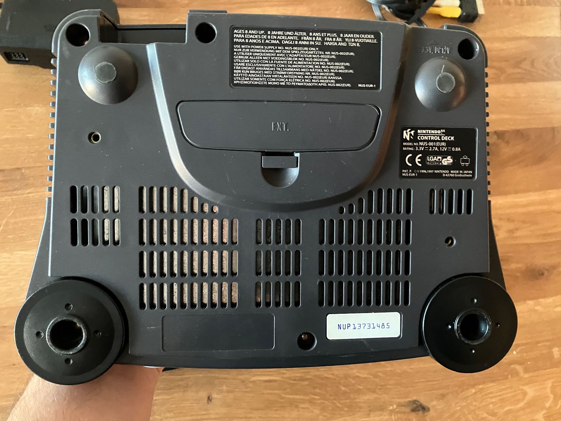 Nintendo Console: Console Nintendo N64 + 3 jeux – Usato da Châtel-St-Denis venduto da Lestresorsdugrenier 1
