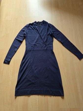 Robe Esprit Collection croisée bleu marine, taille XS.