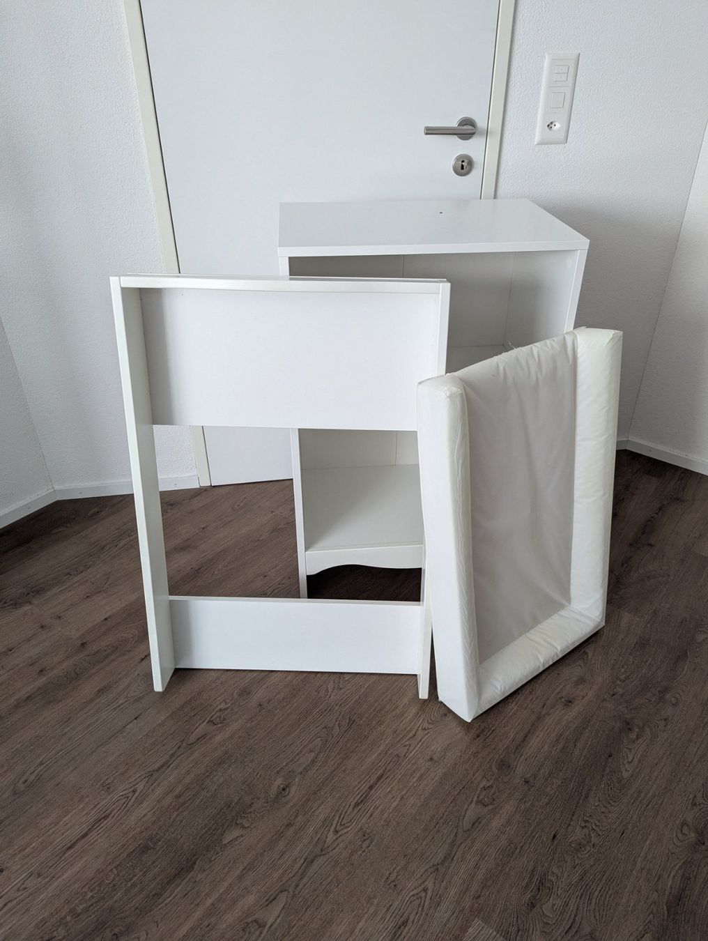 Ikea Fasciatoi & Accessori: Table à langer avec commode et matelas – Usato da Brügg BE venduto da Bidou44 2
