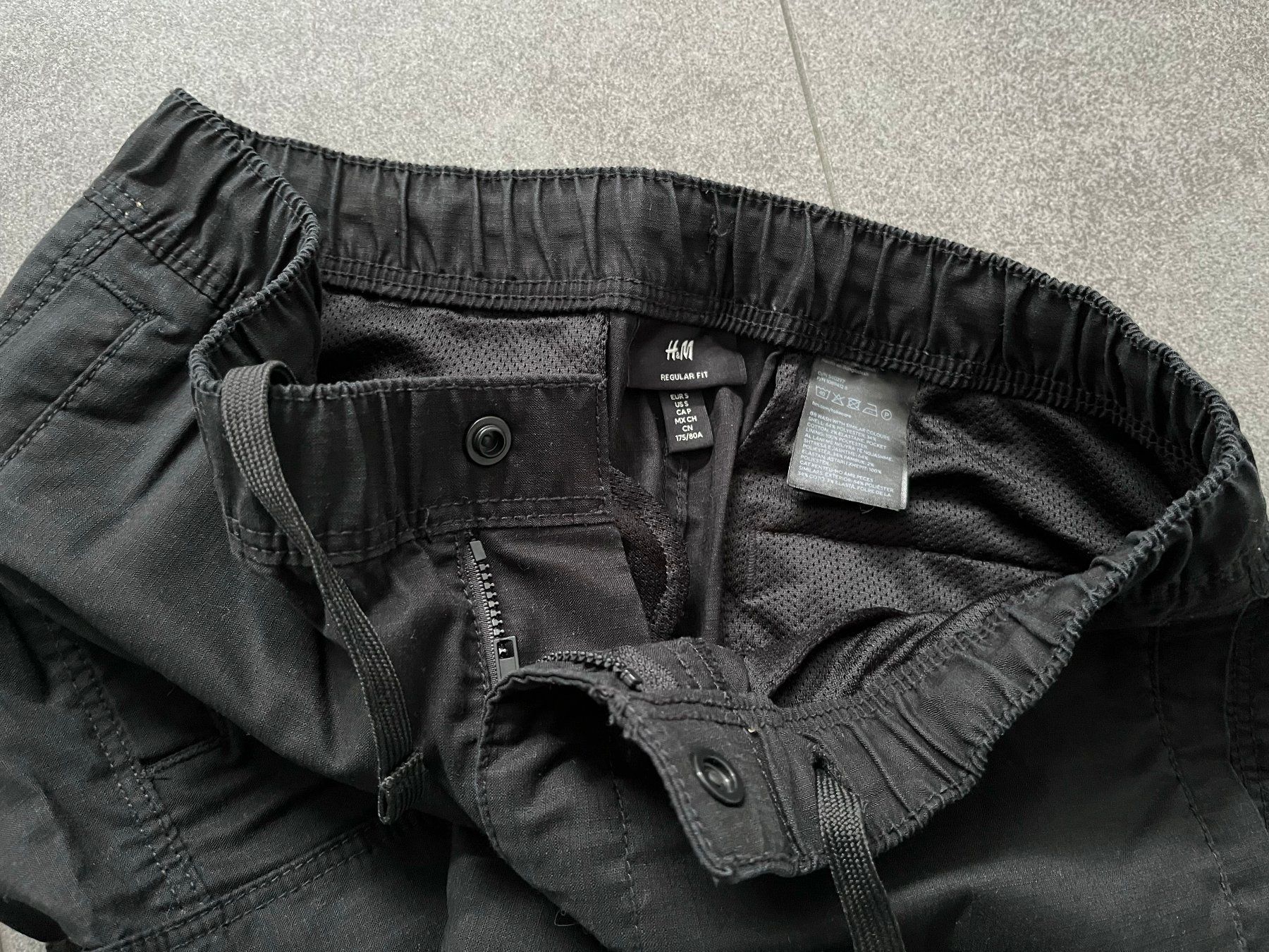 H&M Pantaloni: Cargo-Hose schwarz, Gr. S – Usato da Bösingen venduto da dankate 2