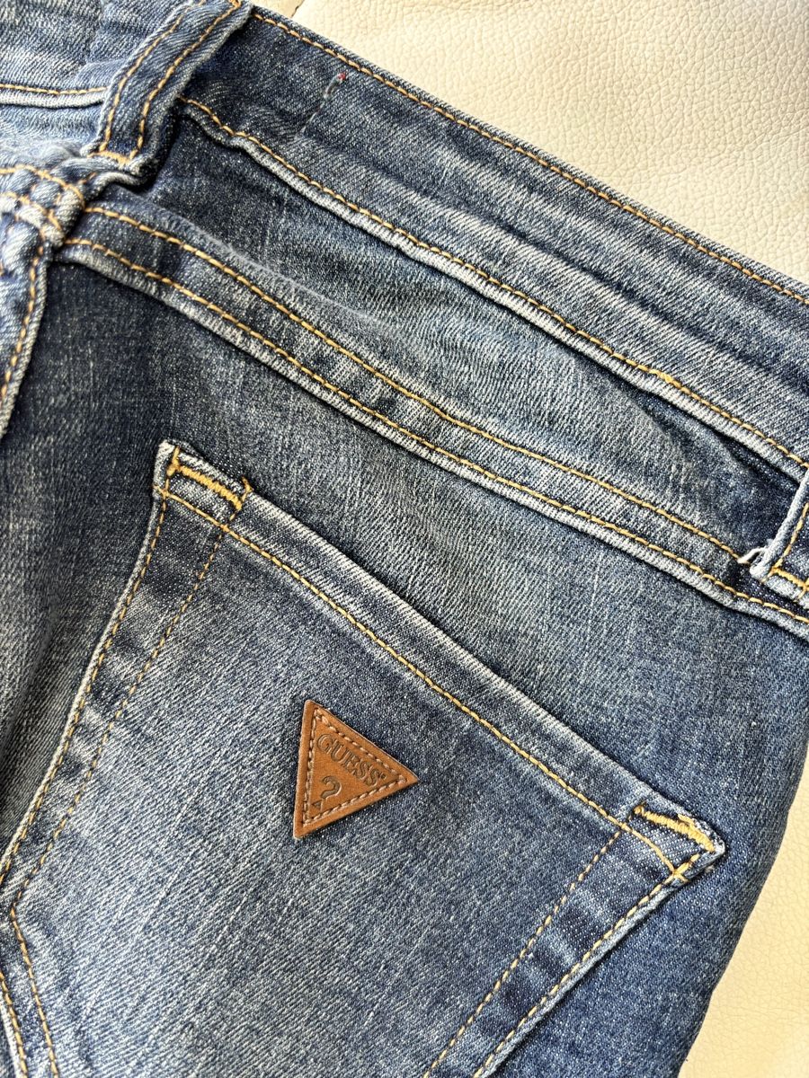 Guess Jeans: Guess Jeans blau – Usato da Sulzbach venduto da dfrey25 3