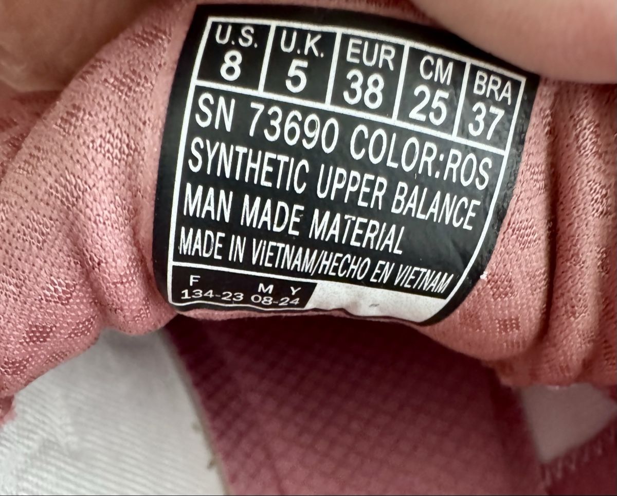 Skechers Scarpe da donna: Neue Skechers - Rosa - Gr. 38 – Nuovo (secondo la descrizione) da Amriswil venduto da my-fashion 5