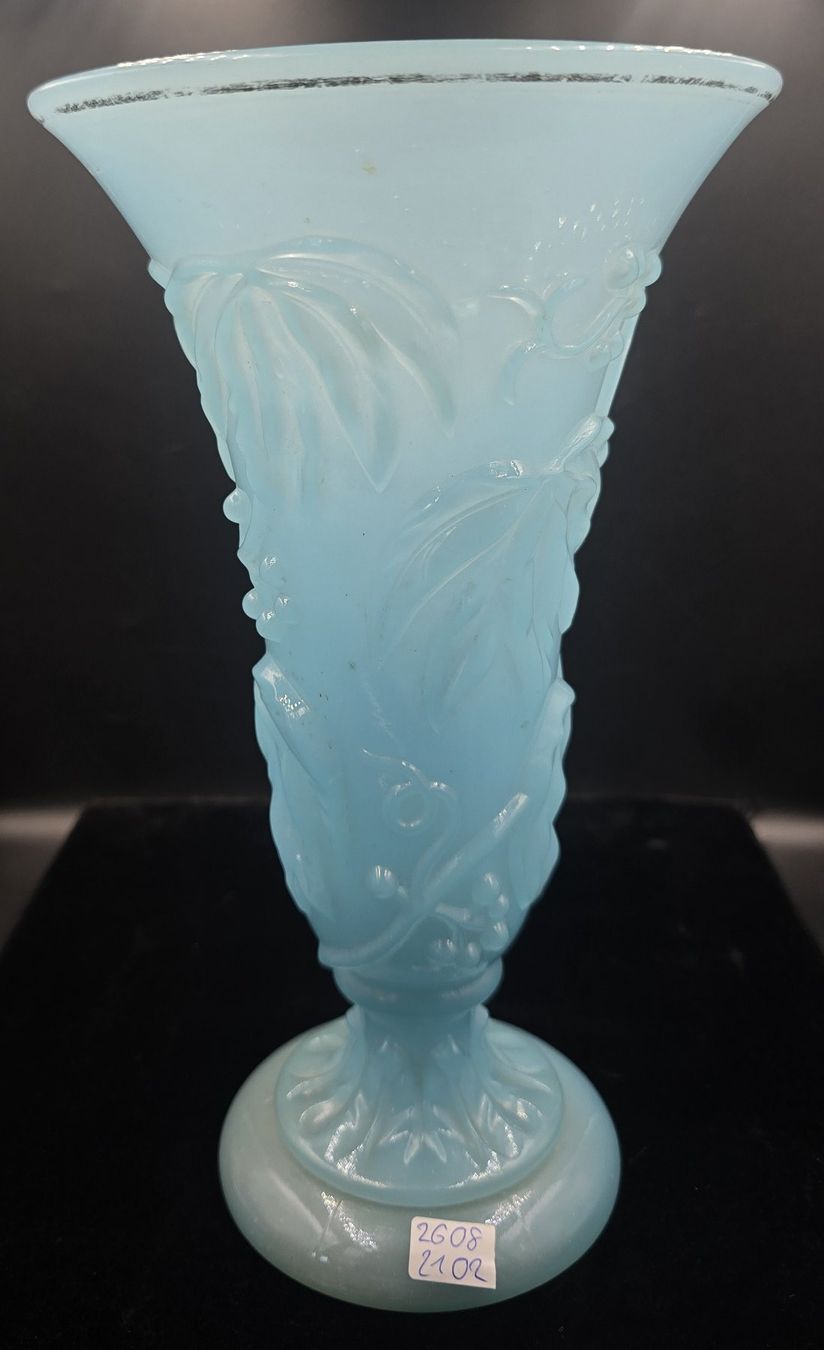Vasi & Recipienti: Opalglas- oder Flussspatglas-Vase im Jugendstil / Art Déco – Usato da Rorschacherberg venduto da snOOpydOg11