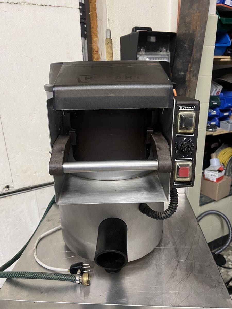 Hobart Elettrodomestici da cucina: Kartoffelschäl Maschine – Usato da Buchs AG venduto da imar82 1