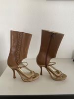 Elegante Prada Sandaletten Stiefel, Echtleder, Gr. 36,5.Neue