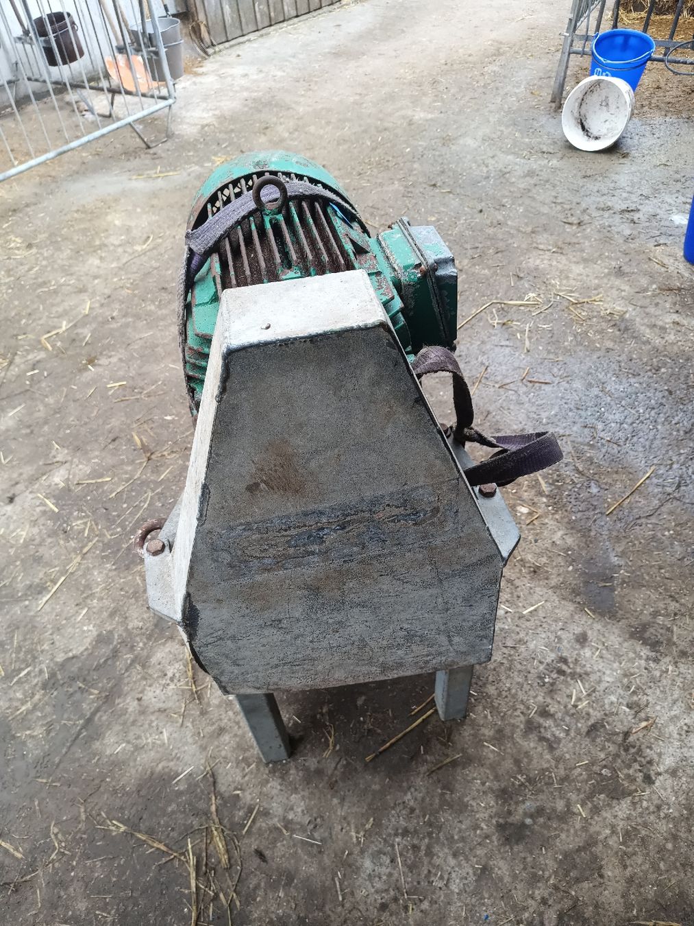Toutes les machines: Güllemixer – Défectueux à Härkingen par dom_5vdg 2